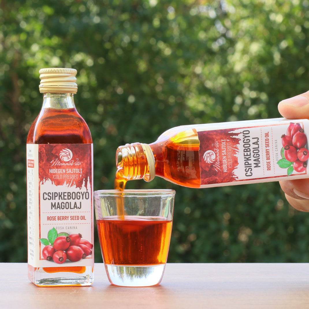 Mannavita унгарско студенопресовано масло от шипкови семена • 40 мл