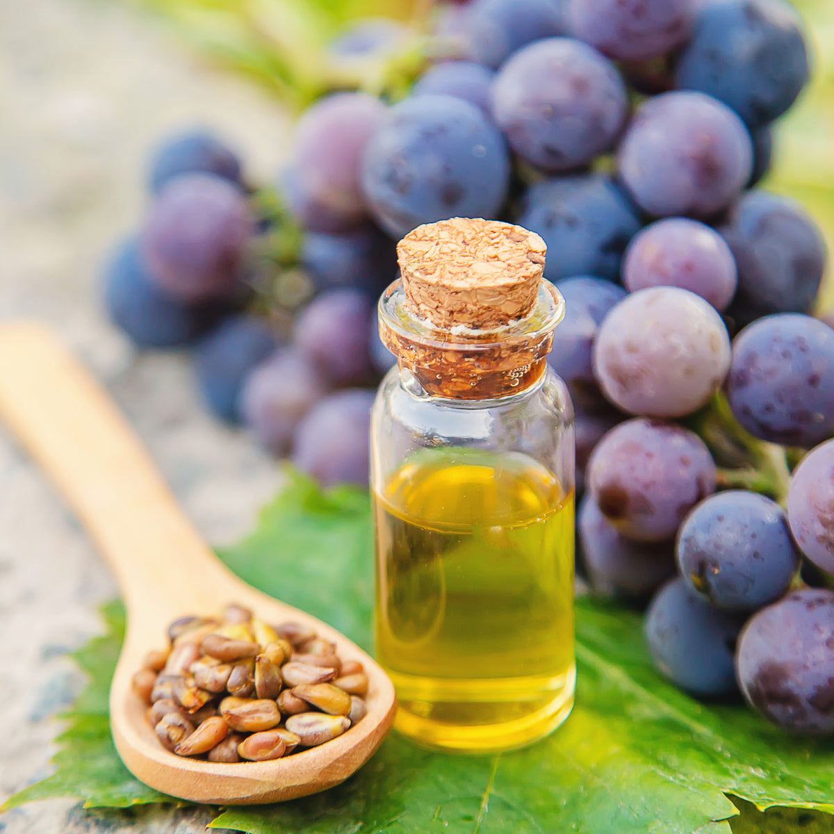 Mannavita унгарско студенопресовано гроздово олио • 250 ml