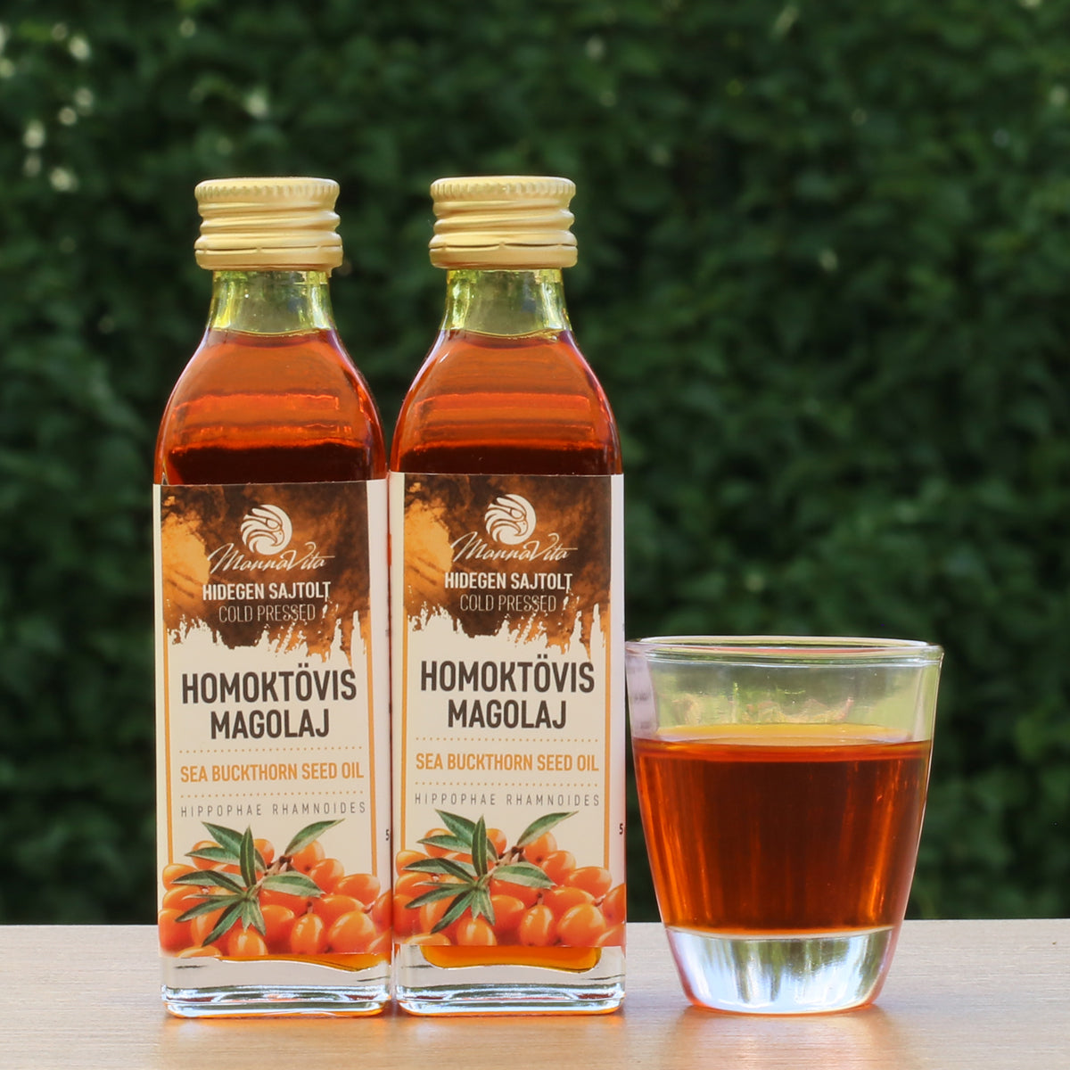 Mannavita унгарско студено пресовано масло от семена на облепиха • 40 мл