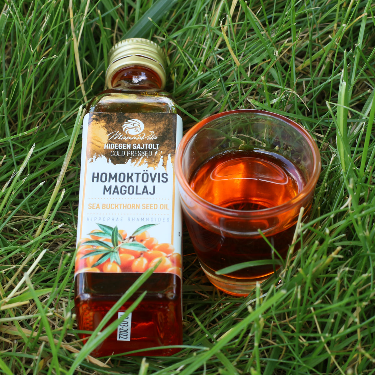 Mannavita унгарско студено пресовано масло от семена на облепиха • 40 мл